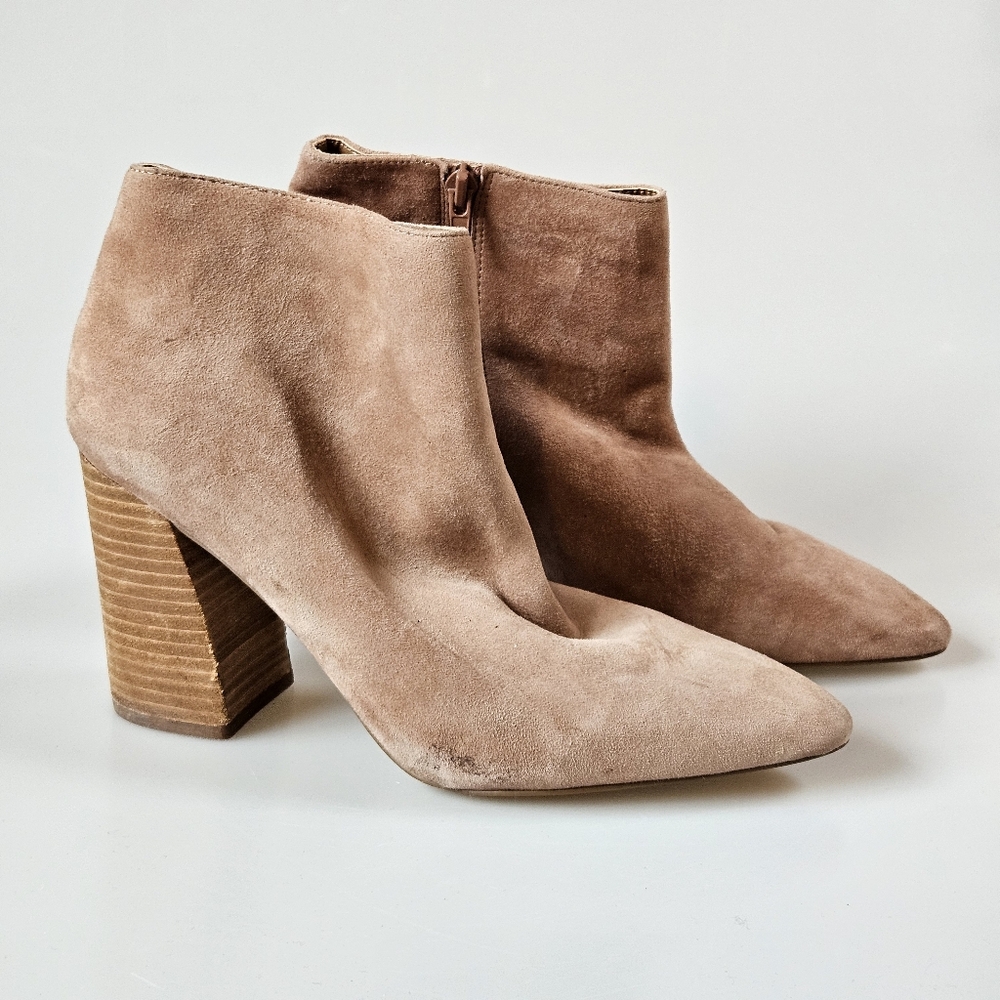 Steve Madden Taupe Suede Ankle Boots Chunky Heel - Sz 9